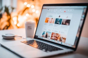 mbebopb_A_close-up_shot_of_a_sleek_laptop_screen_displaying_a_b_1e410df8-5a29-4472-a329-8b91b694ebaf